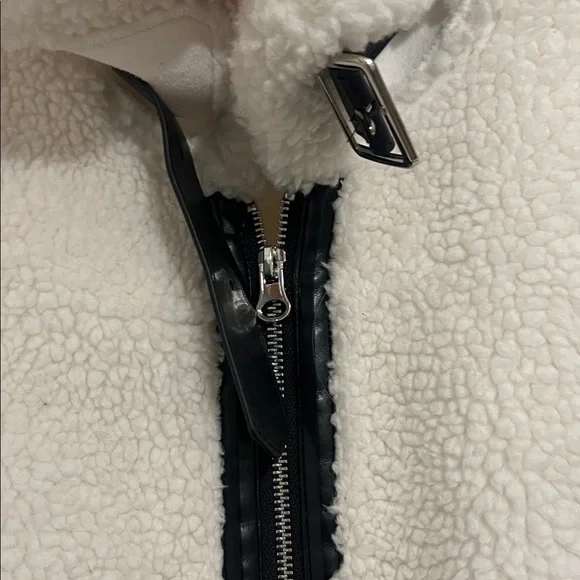 Faux fur Sherpa coat - Picture 4 of 6